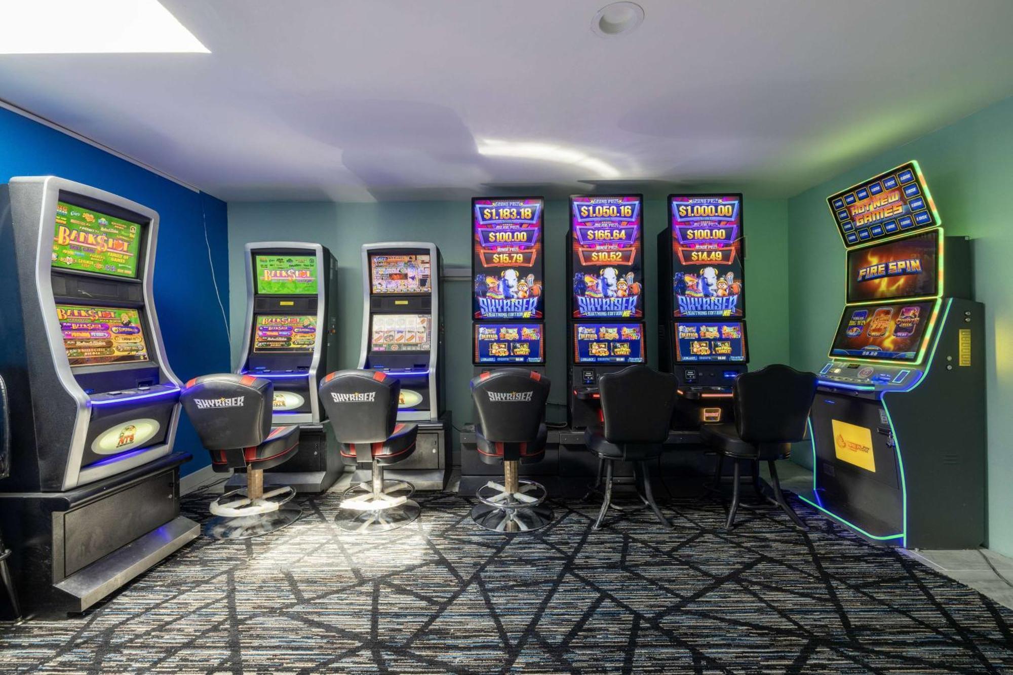 The Inn&Suites Sw Омаха Экстерьер фото