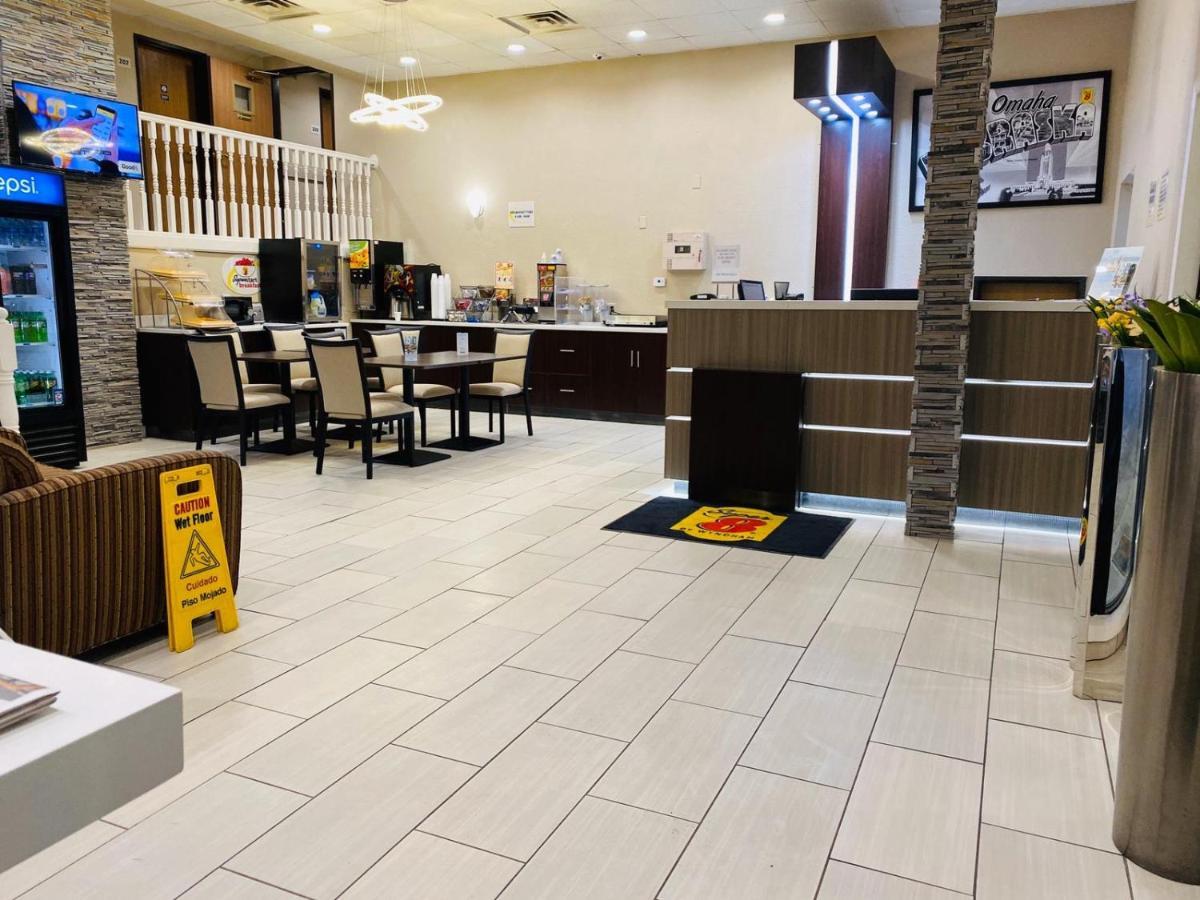 The Inn&Suites Sw Омаха Экстерьер фото